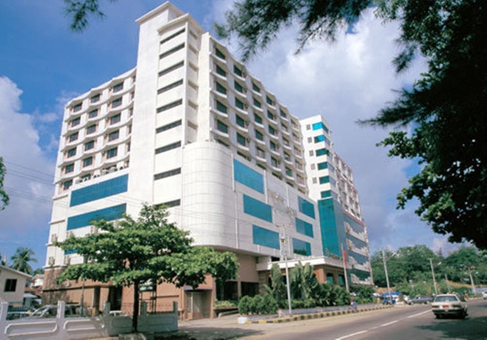 Yuzana Hotel Rangoon Buitenkant foto